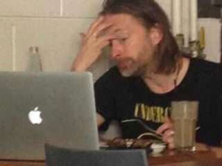 OK, Computer: Radiohead 20 กว่าปีผ่านไป ใครเป็นคนพูดว่าโอเค?