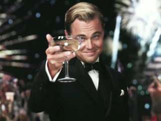 สระน้ำ ปาร์ตี้ ประตูจากนอร์มังดี แง้มคฤหาสต์ที่ไม่มีวันหลับใหลใน ‘The Great Gatsby’ จากสถานที่จริง