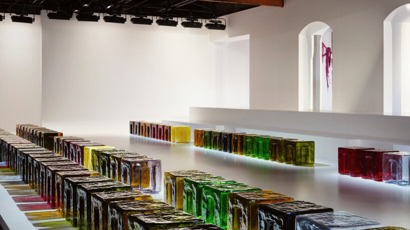 Glass cubes detail at Bottega Veneta runway