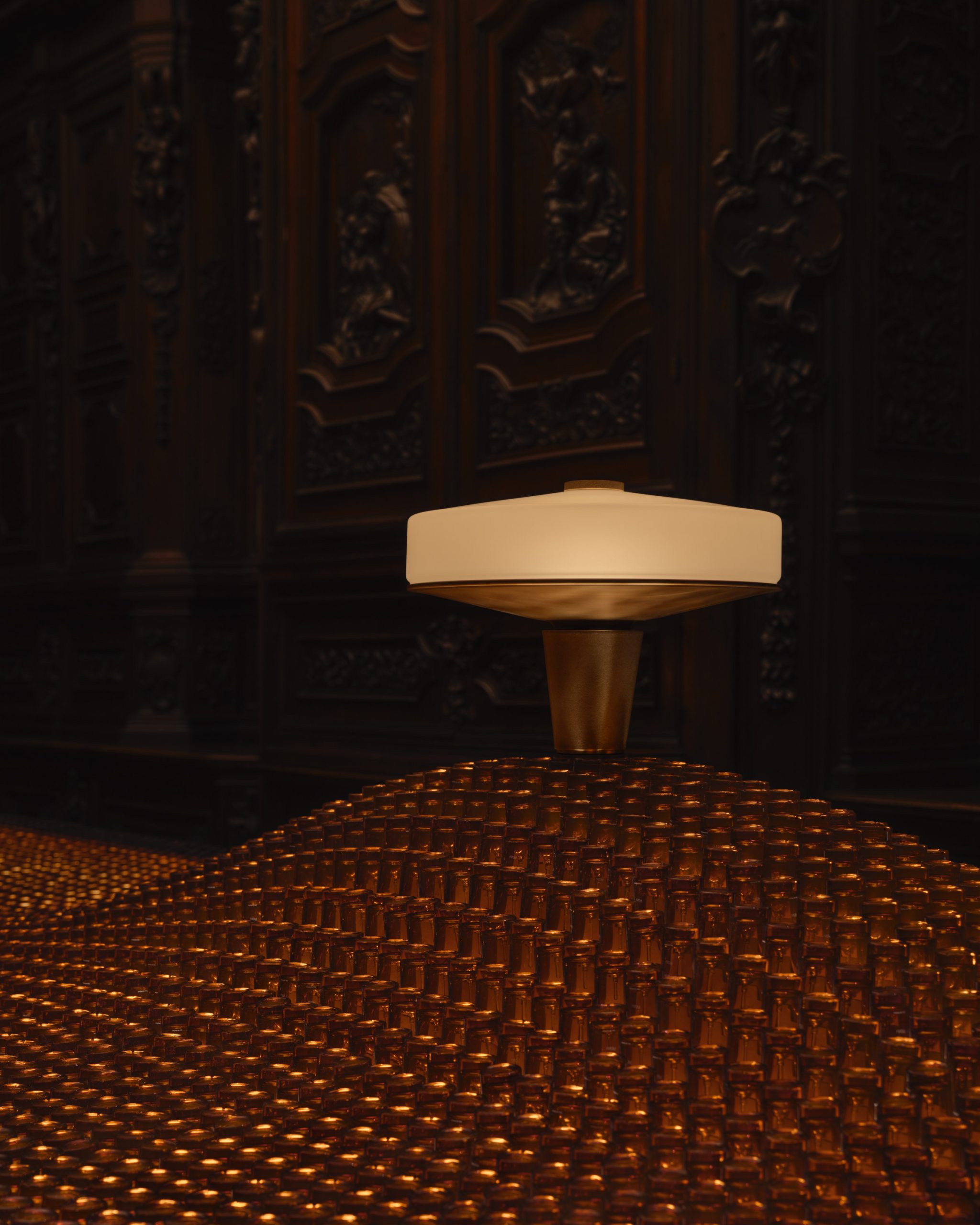 Aesop Aposē โคมไฟบนภูมิทัศน์ขวดน้ำหอมในห้อง sacristy