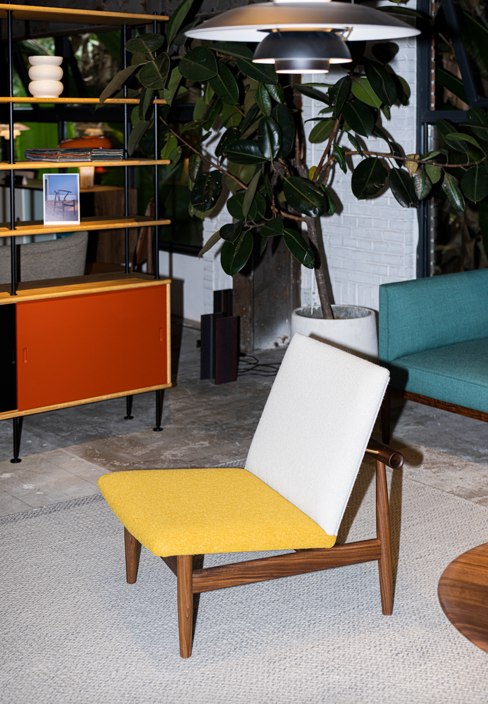 Finn Juhl Japan Chair lifestyle setting