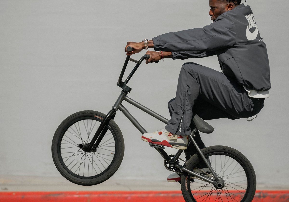 Nigel Sylvester บน BMX สวม Air Jordan 4 Brick After Brick